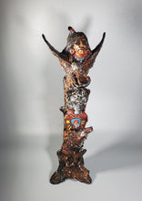 Load image into Gallery viewer, Native America Totem Pole #18