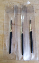 Load image into Gallery viewer, Fingrs' Nail Art Brush Fine Tipped Precision Pedicure Manicure, Lot of 3 NEW! ~Sealed