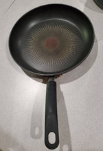 Load image into Gallery viewer, T-fal Advanced Titaniun Fry pan 11" 1/2 Black - READ DESCRIPTION