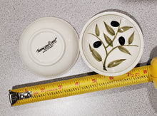 Load image into Gallery viewer, Harry &amp; David Olive Pattern mini Hors d'oeuvre saucers, 2-Pk,  3.5" x 1"
