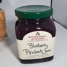 Load image into Gallery viewer, Stonewall Kitchen BLUEBERRY Breakfast Gift Basket (5 pc),
