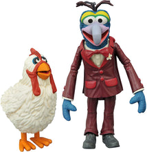 Load image into Gallery viewer, Diamond Select Toys The Muppets: Gonzo &amp; Camilla Multi-Pack Action Figure
